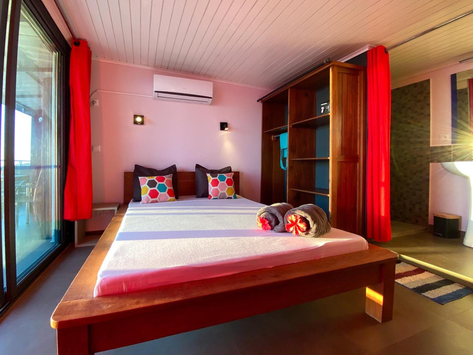 Hotel Villa Les Orchidees Ambatoloaka  Bagian luar foto