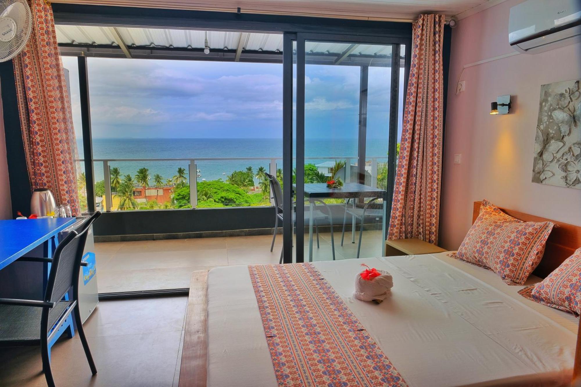 Hotel Villa Les Orchidees Ambatoloaka  Bagian luar foto
